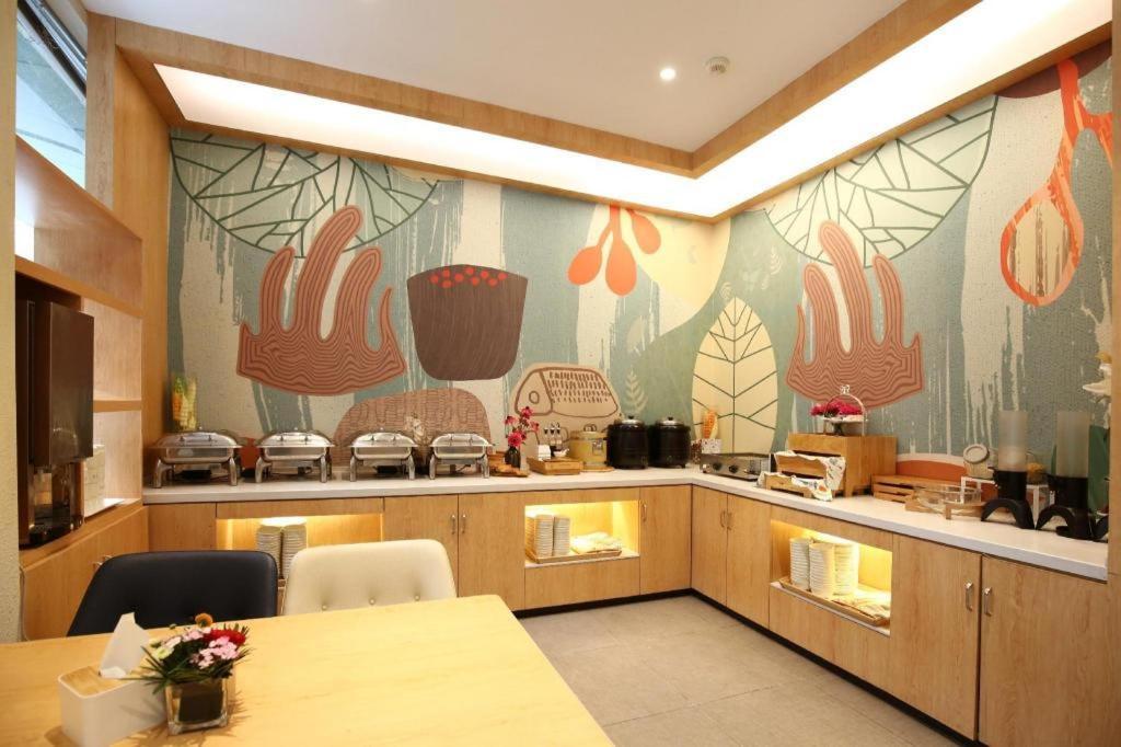 Hanting Hotel Shanghai Hongqiao Wuzhong Road Exteriör bild